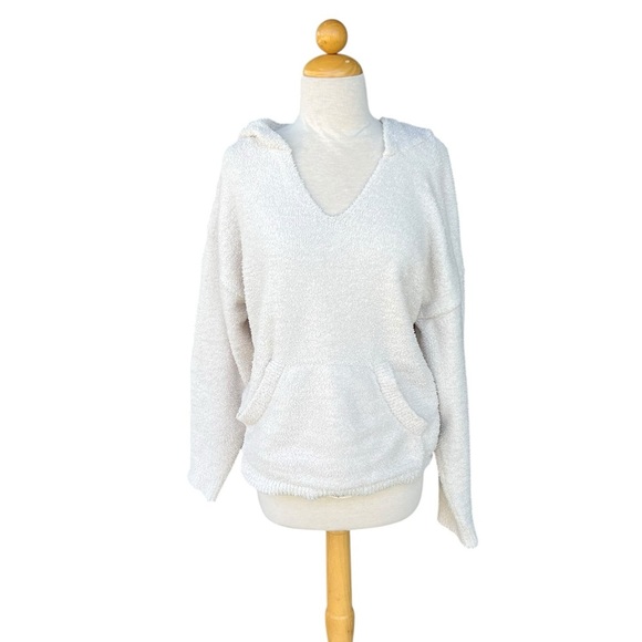 P’Tula Cozy Fleece Plush Pullover Hooded Kangaroo Pocket Cream Soft Medium GUC - Picture 1 of 10